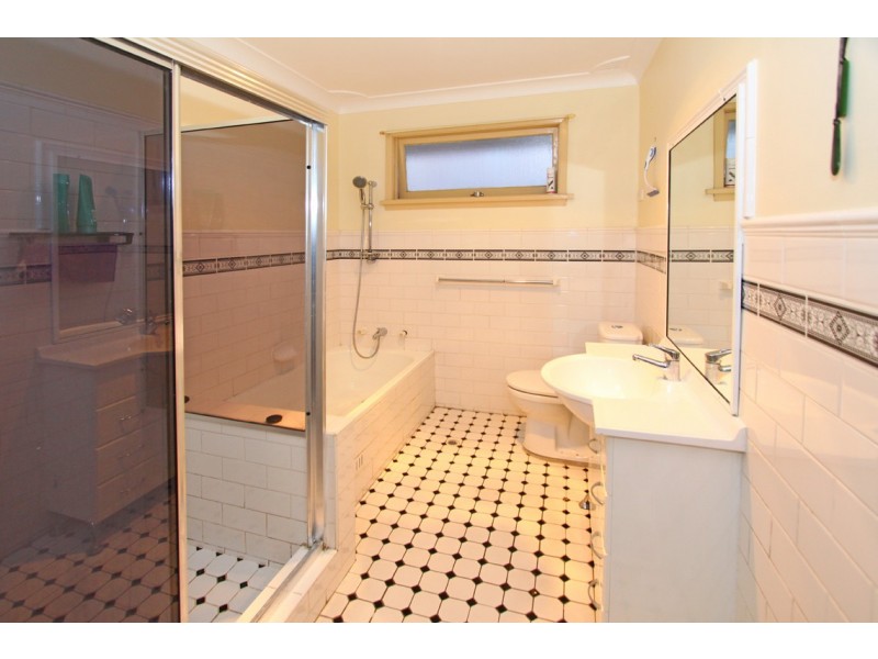 49 Columbia Road, Seven Hills NSW 2147