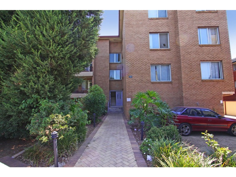6/11 Station Street West, Parramatta NSW 2150