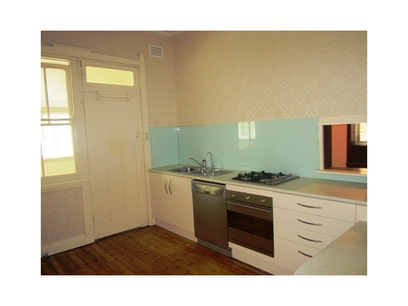 10 Lloyd George Ave, Concord NSW 2137