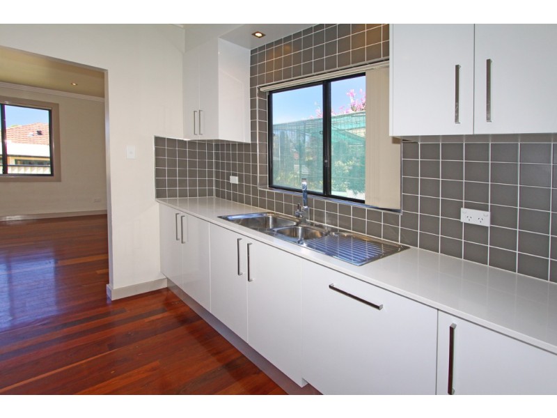 8 Claude James Crescent, Regents Park NSW 2143