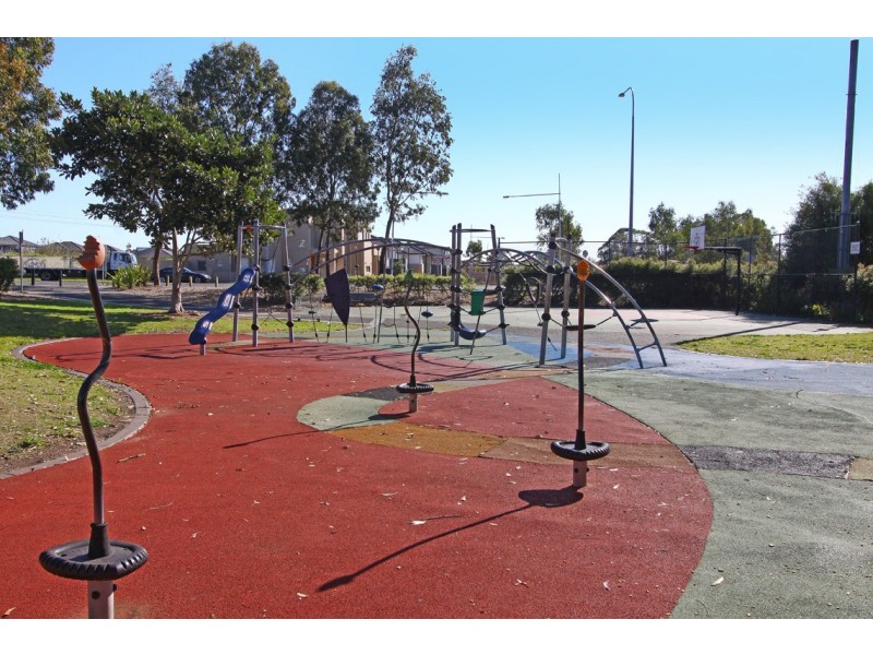 11 Naying Drive, Pemulwuy NSW 2145