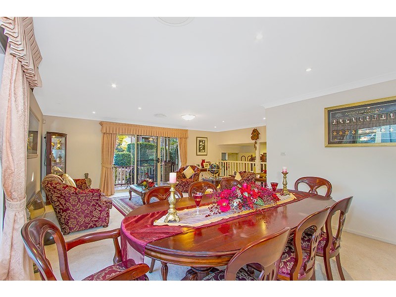 4 Hillgrove Close, Ourimbah NSW 2258