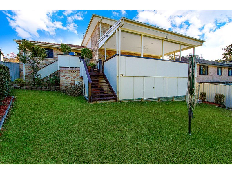4 Hillgrove Close, Ourimbah NSW 2258