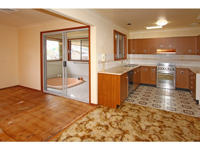 7 Selkirk Avenue, Winston Hills NSW 2153