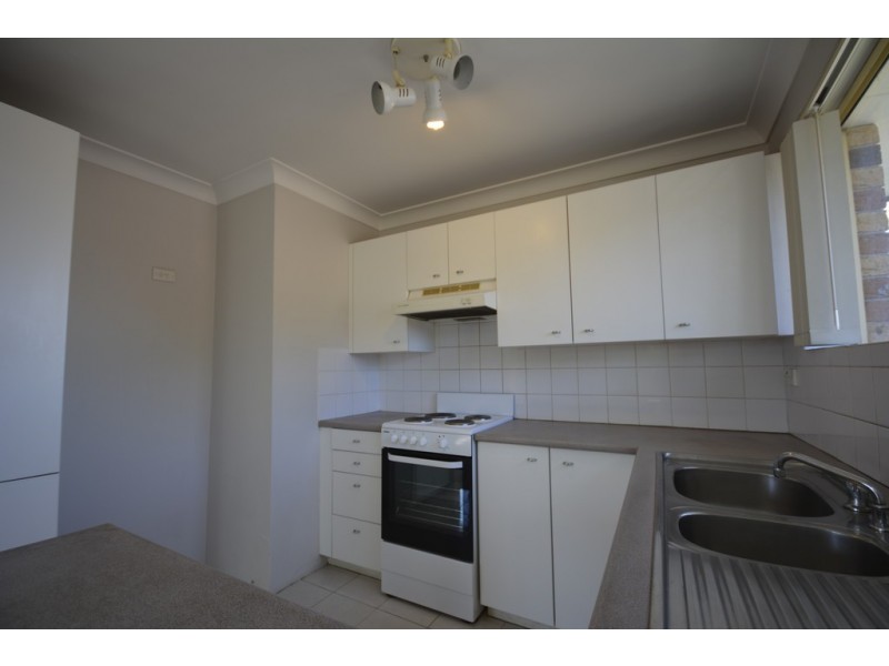 8/22 Priddle Street, Westmead NSW 2145