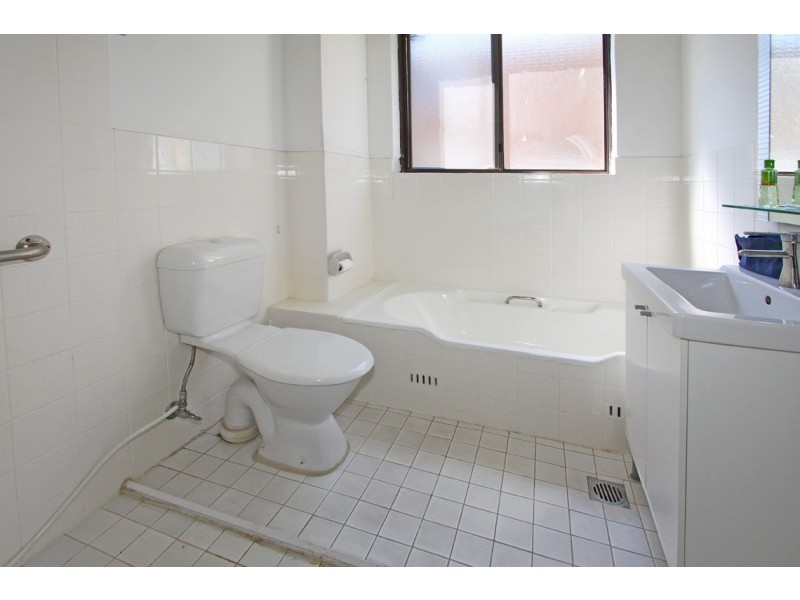 4/19-21 Bowden Street, Harris Park NSW 2150