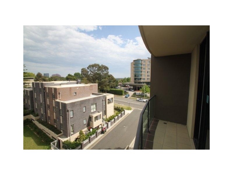 305/110 James Ruse Drive, Rosehill NSW 2142