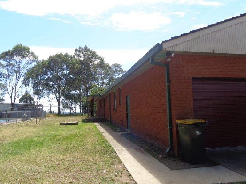 25 Sixth Avenue, West Hoxton NSW 2171