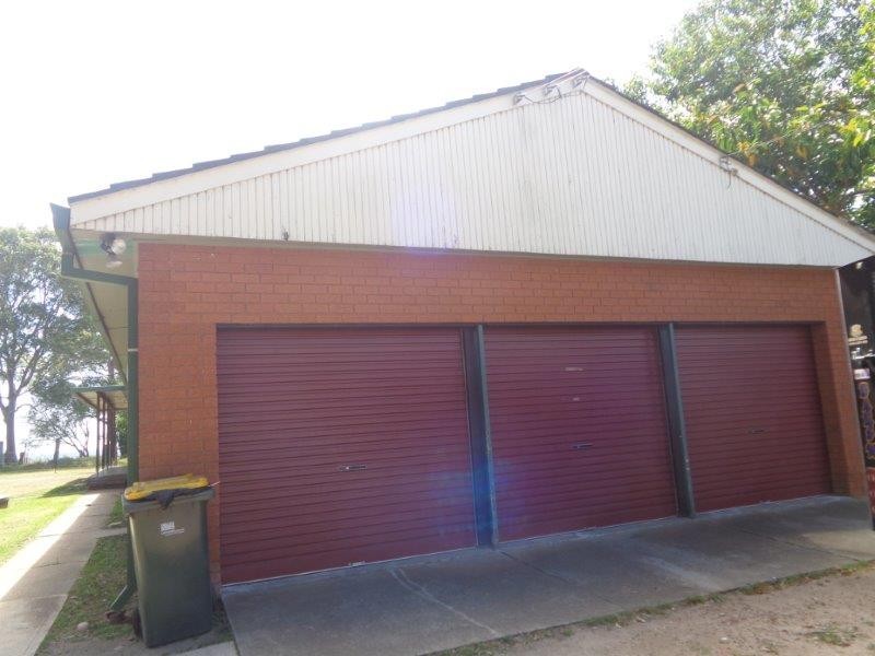 25 Sixth Avenue, West Hoxton NSW 2171