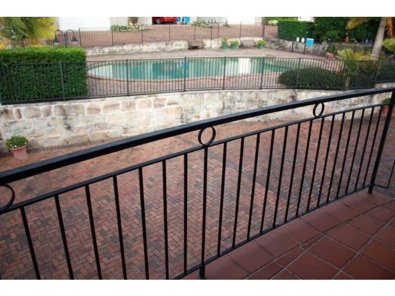 21/4 Hindle Terrace, Bella Vista NSW 2153