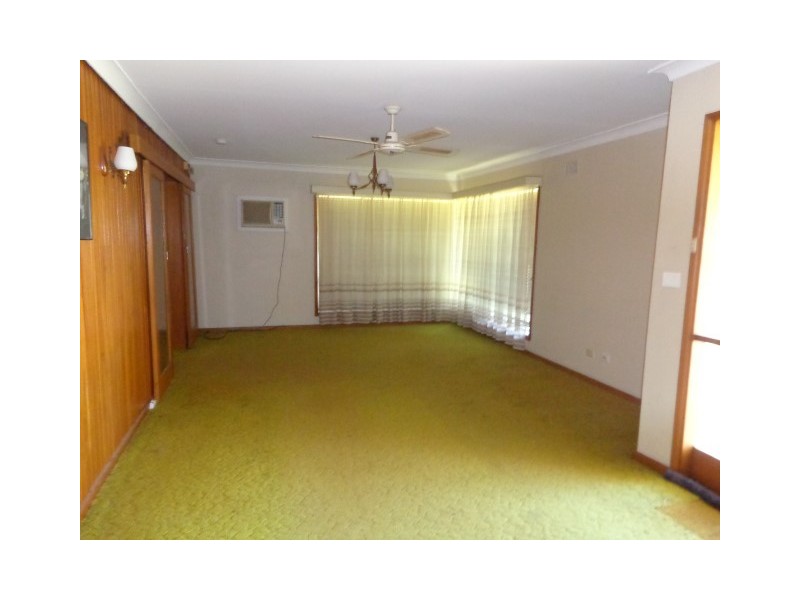 111 Twenty Sixth Avenue, West Hoxton NSW 2171