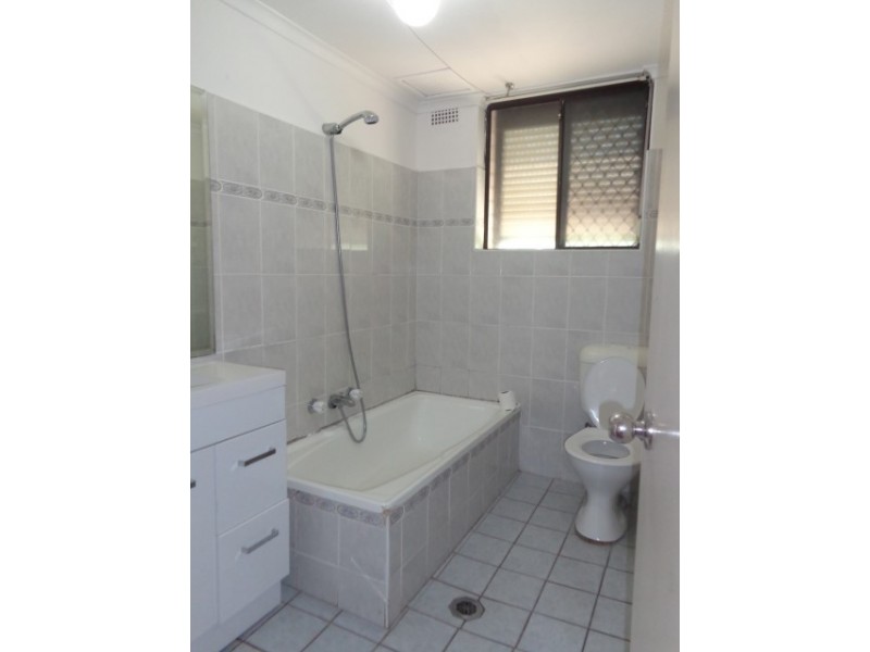 1/6 Inkerman Street, Granville NSW 2142