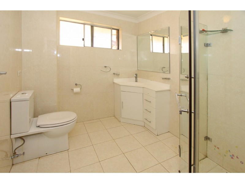 4/32 Allen Street, Harris Park NSW 2150