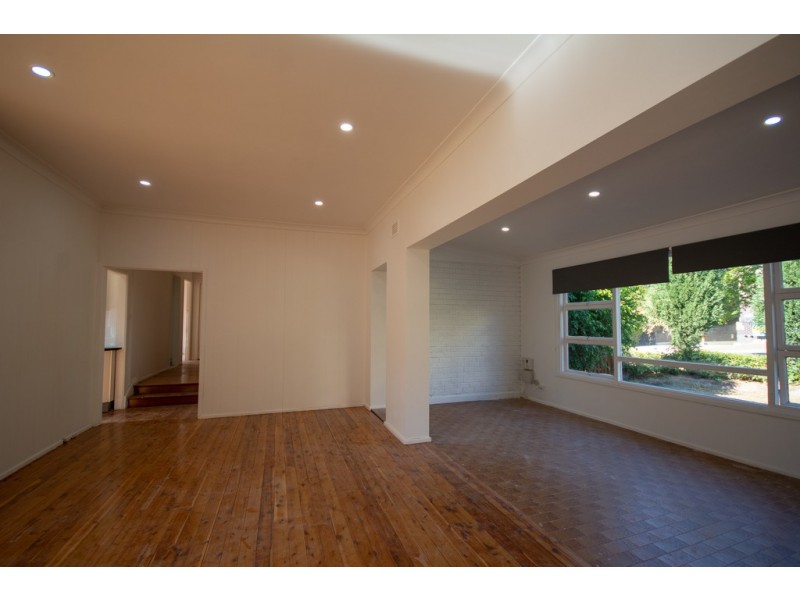 11 Clifton Street, Blacktown NSW 2148