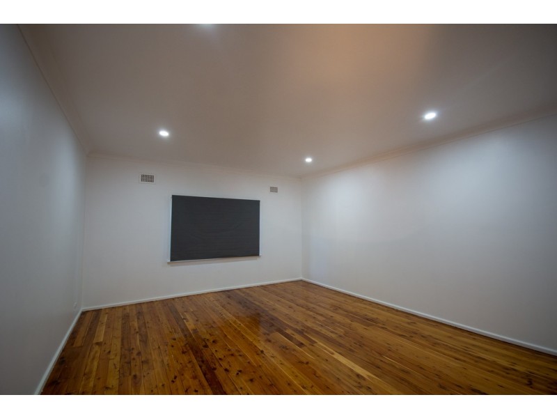 11 Clifton Street, Blacktown NSW 2148