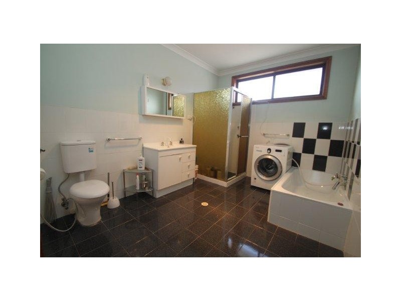 17 Clifton Street, Blacktown NSW 2148