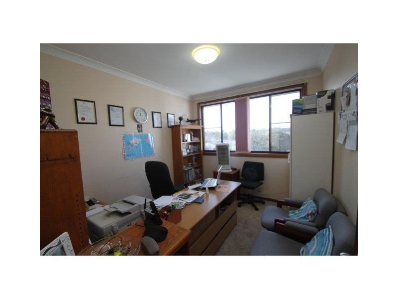 17 Clifton Street, Blacktown NSW 2148