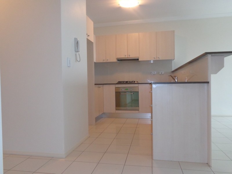 8/38 Briens Rd (entrance Kliens St), Northmead NSW 2152