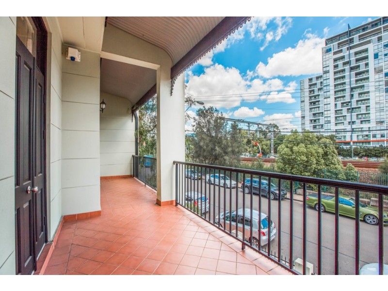 2/22 Station Street East, Parramatta NSW 2150