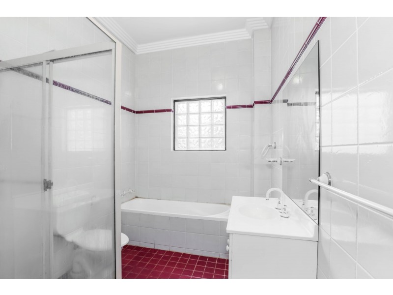 2/22 Station Street East, Parramatta NSW 2150