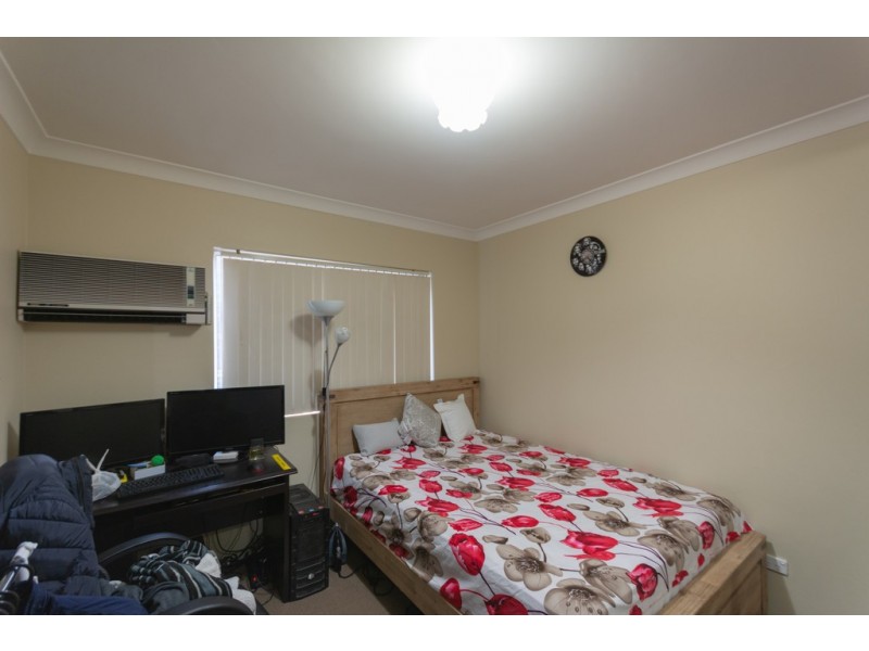 2/15 Pye Street, Westmead NSW 2145