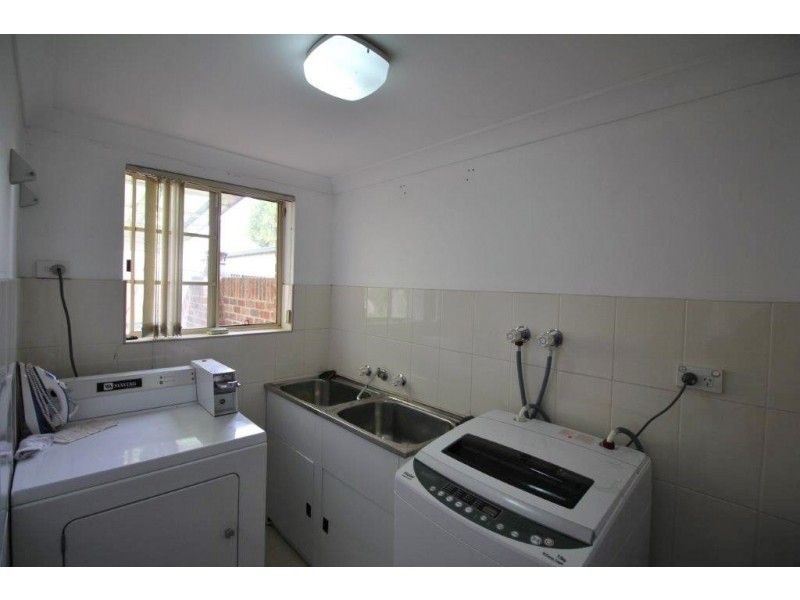 Room 4/26 Gore Street, Parramatta NSW 2150
