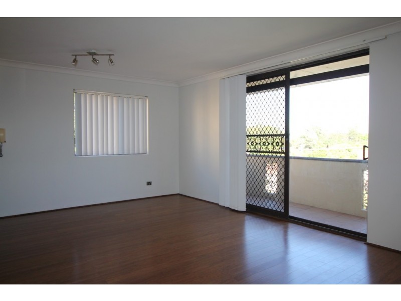 4/25 Good Street, Parramatta NSW 2150