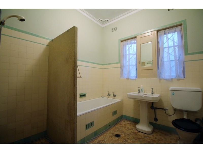 31 Carrington Street, Granville NSW 2142