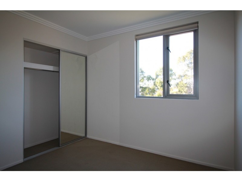 16/4-10 Benedict Court, Holroyd NSW 2142