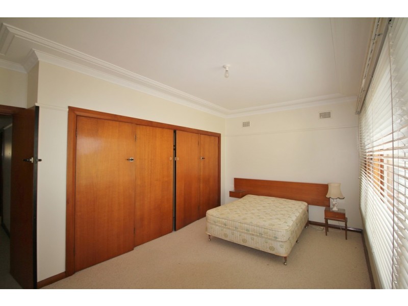 28 Lower Mount Street, Wentworthville NSW 2145