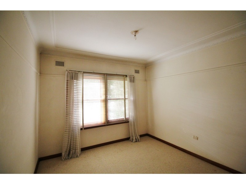 28 Lower Mount Street, Wentworthville NSW 2145