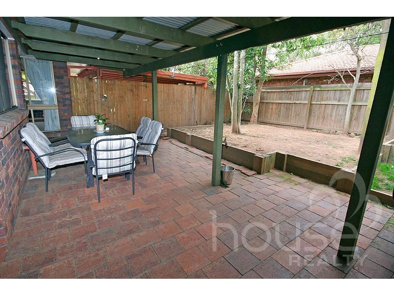 16 Karri Avenue, Karana Downs QLD 4306