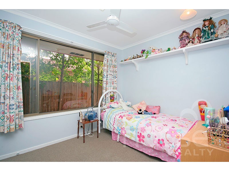 16 Karri Avenue, Karana Downs QLD 4306