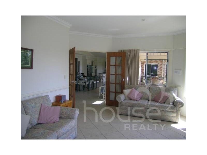 28 Katherine Court, Karalee QLD 4306