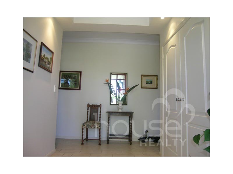 28 Katherine Court, Karalee QLD 4306