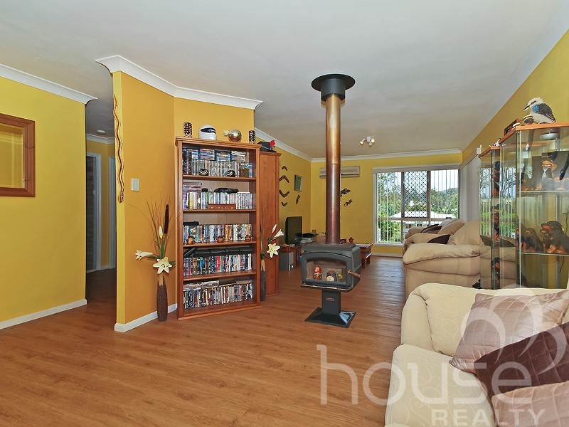 9 Nautilus Close, Karalee QLD 4306