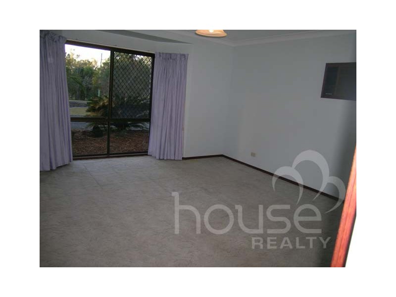 1 Fawkner Crescent, Karalee QLD 4306