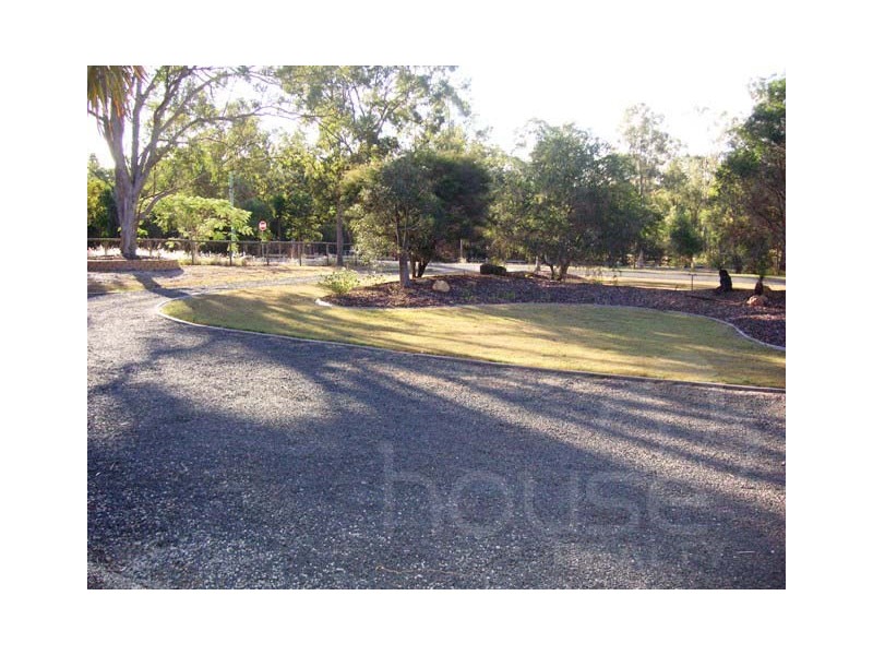 1 Fawkner Crescent, Karalee QLD 4306