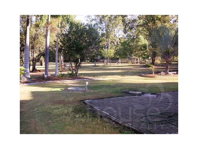 1 Fawkner Crescent, Karalee QLD 4306