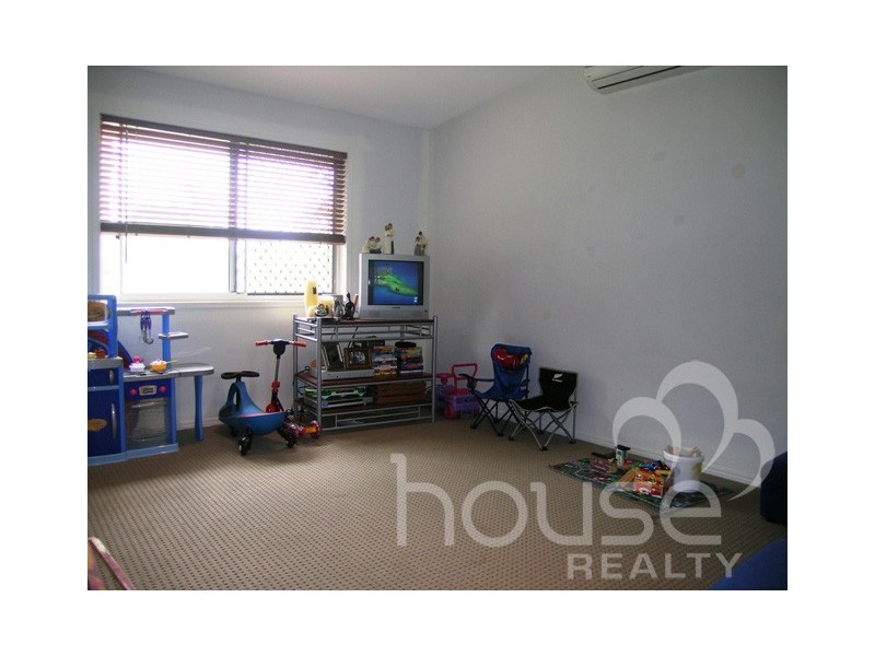 7 Tanderra Way, Karana Downs QLD 4306