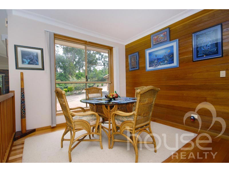 28 Kulmaren Grove, Karana Downs QLD 4306