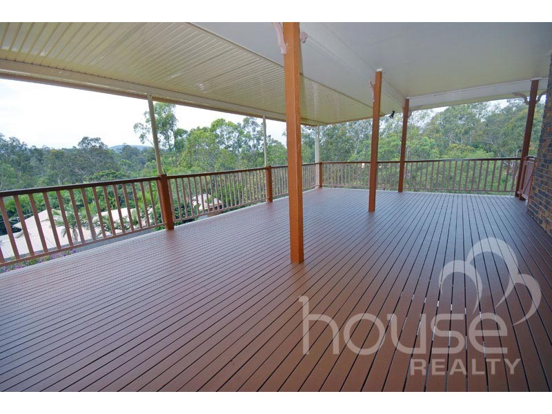 28 Kulmaren Grove, Karana Downs QLD 4306