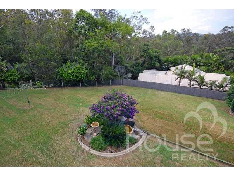 28 Kulmaren Grove, Karana Downs QLD 4306