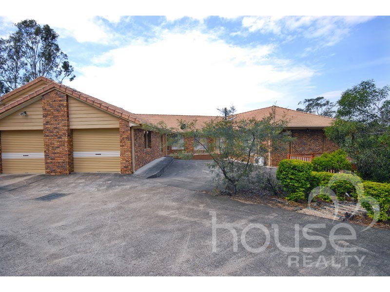 28 Kulmaren Grove, Karana Downs QLD 4306