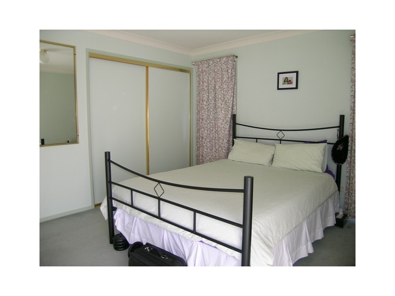 16 St Andrews Drive, Karana Downs QLD 4306