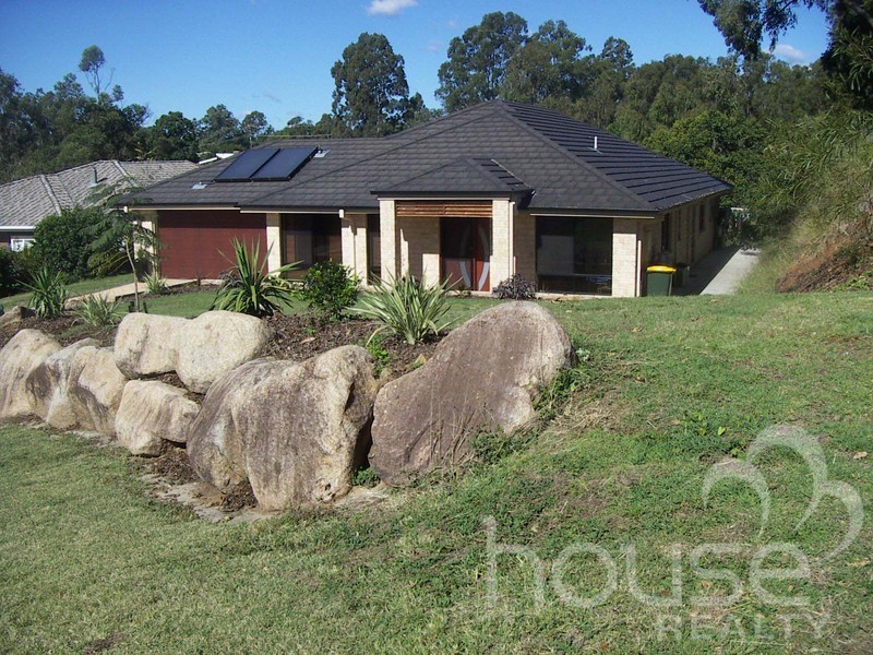 31 St Andrews Drive, Karana Downs QLD 4306