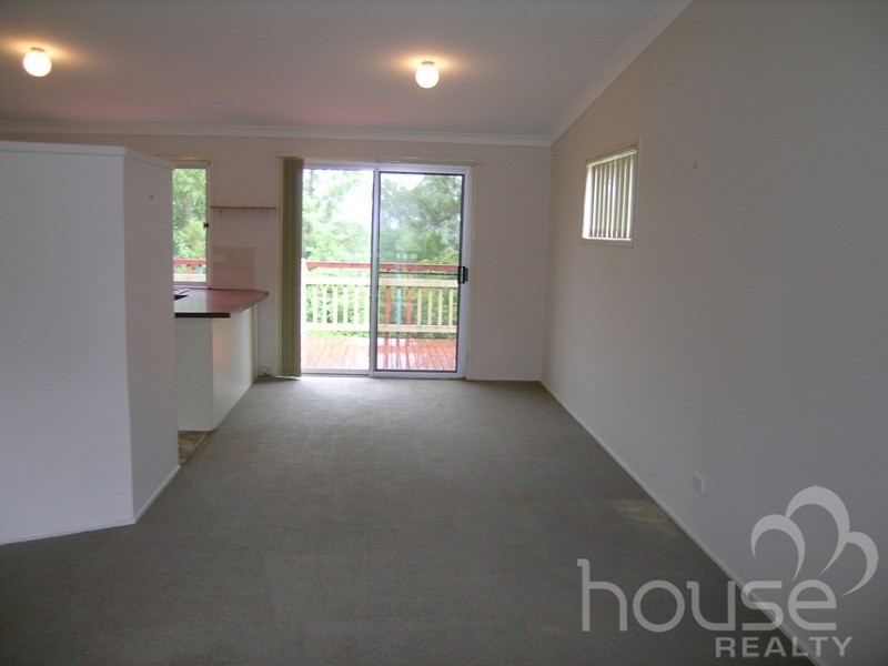 105 Riverside Avenue, Karalee QLD 4306