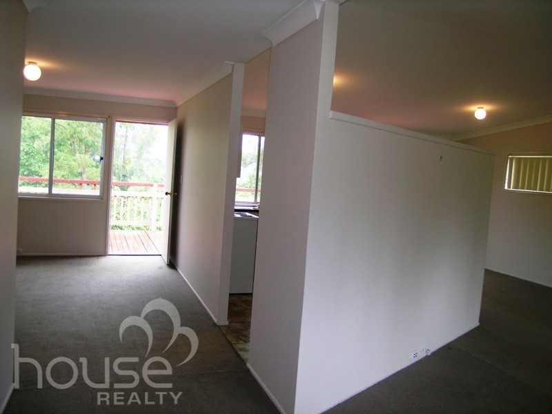 105 Riverside Avenue, Karalee QLD 4306