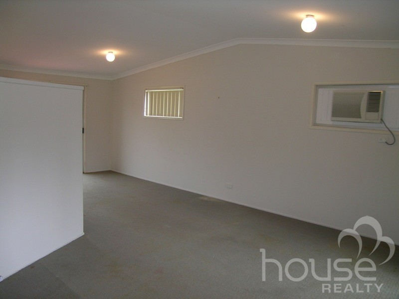 105 Riverside Avenue, Karalee QLD 4306