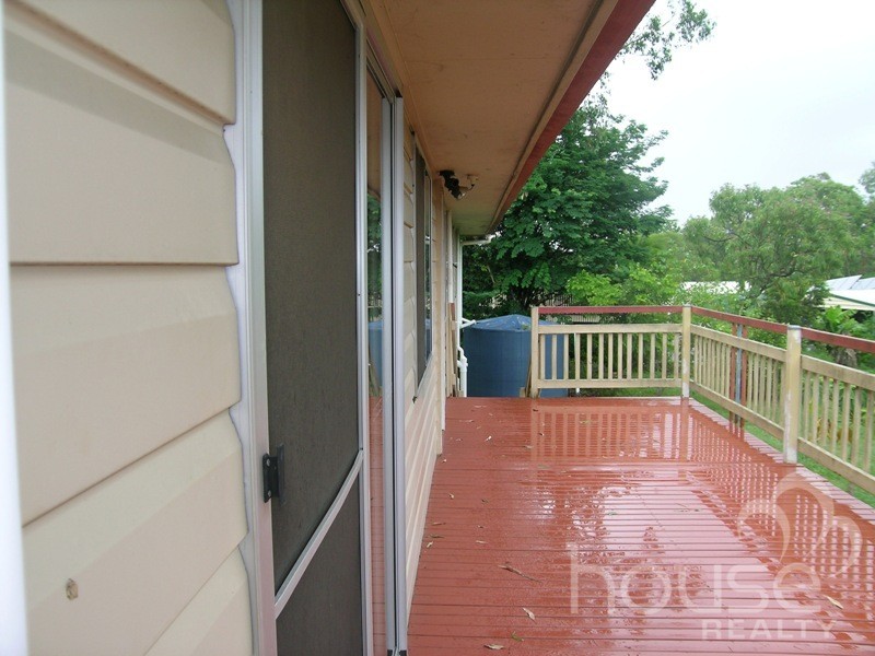 105 Riverside Avenue, Karalee QLD 4306